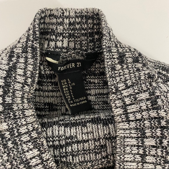 FOREVER 21 SLEEVELESS WOMENS COTTON CROP TOP - Picture 7 of 7